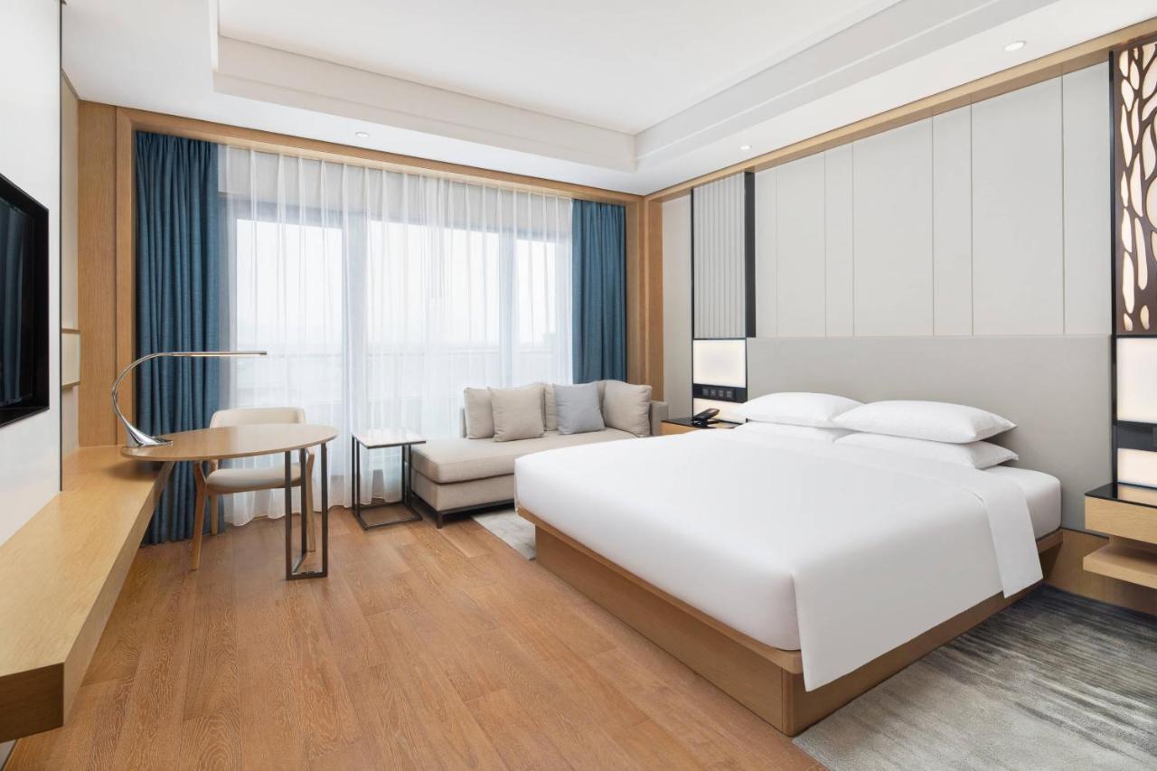 Courtyard By Marriott Hangzhou West Exterior photo